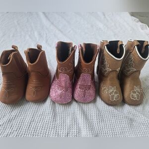 Kids Glitter and Embroidered Boots Set